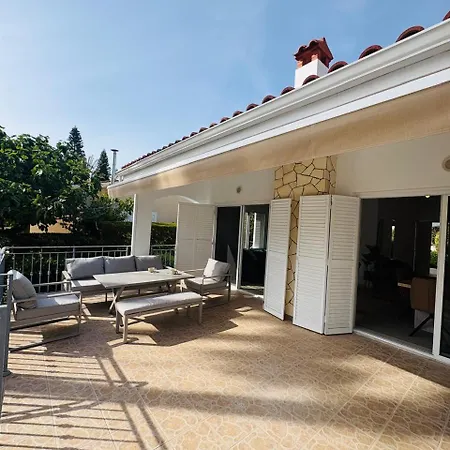 Palm Haven Coral Bay | Private Pool Peyia