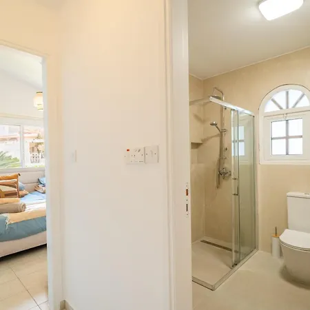 Palm Haven Coral Bay | Private Pool *